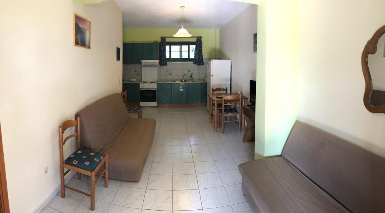 Galini Apartments Trapezaki  Esterno foto