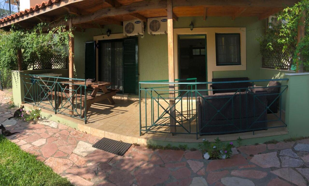 Galini Apartments Trapezaki  Esterno foto